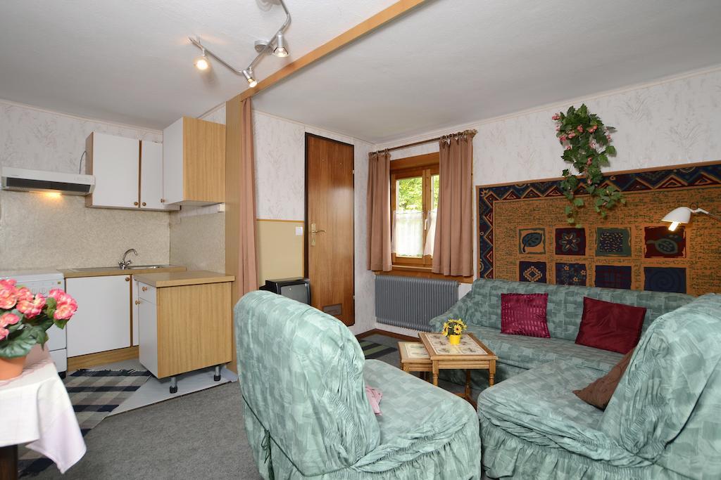 Haus Wieshammer Niedernsill Zimmer foto
