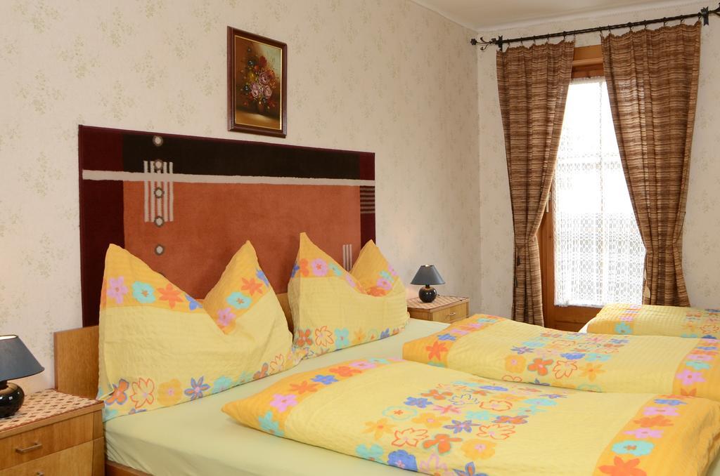 Haus Wieshammer Niedernsill Zimmer foto