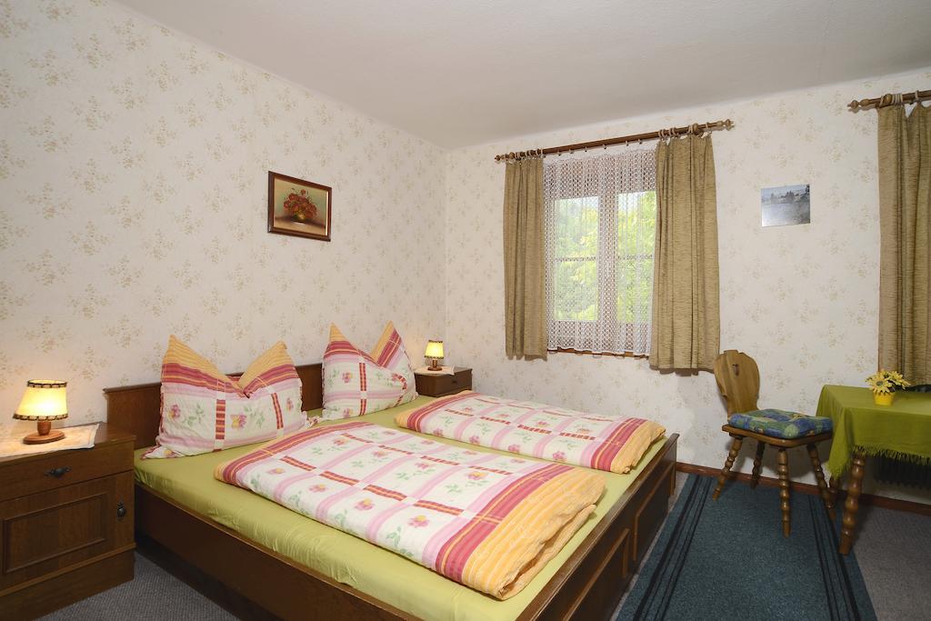 Haus Wieshammer Niedernsill Zimmer foto