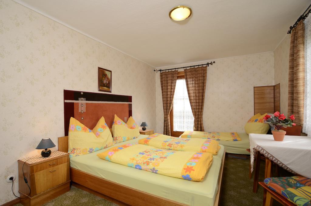 Haus Wieshammer Niedernsill Zimmer foto